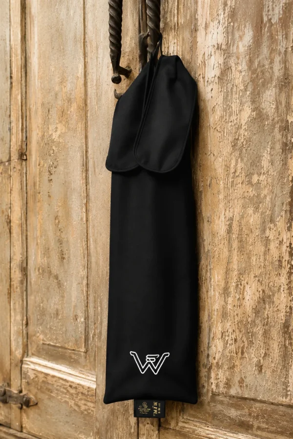 negro Solid Color Tail Bags